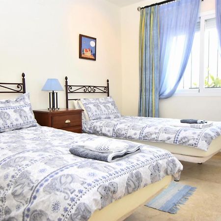 Beautiful Apt With Golf & Lake Views Mijas Golf Фуэнхирола Экстерьер фото